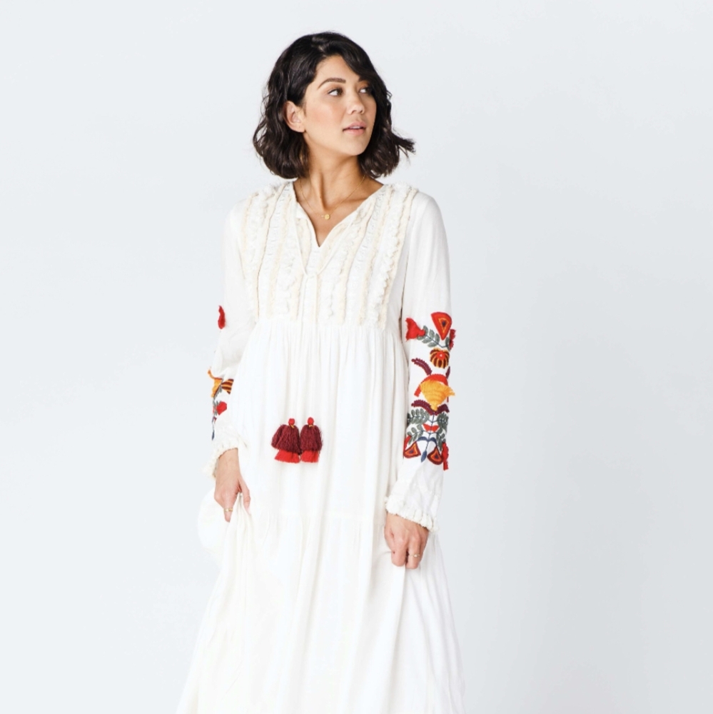 Called to Surf Free for All Embroidered Floral Maxi Dress Small